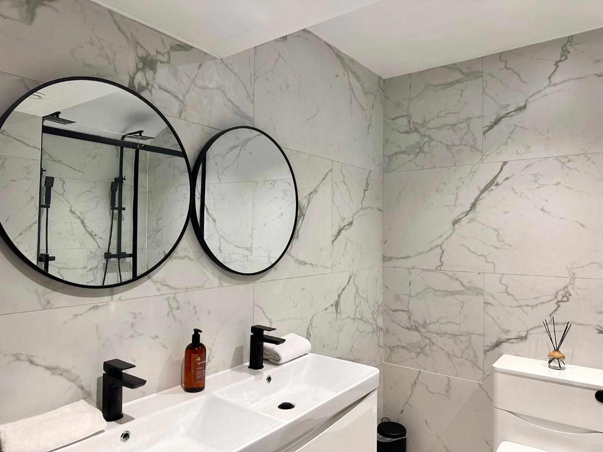 The Hideaway By Boutique 56 Apartment Ливърпул Екстериор снимка